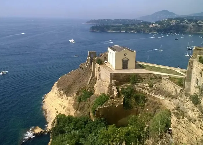 Simy Oda ve Kahvaltı